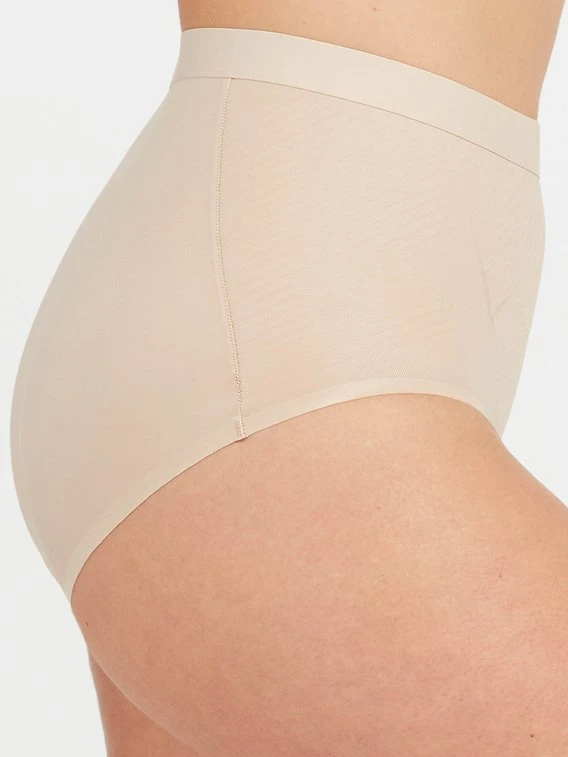 Spanx Thinstincts 2.0 Shaping-Slip – Bild 4