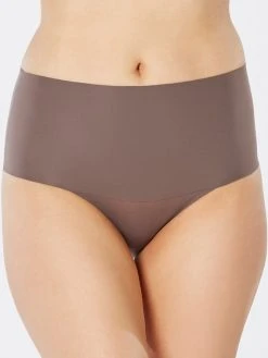 Spanx Undie-Tectable Shaping-Slip